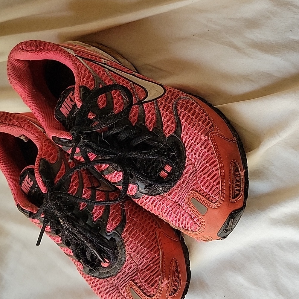 Nike size 7.5 women's